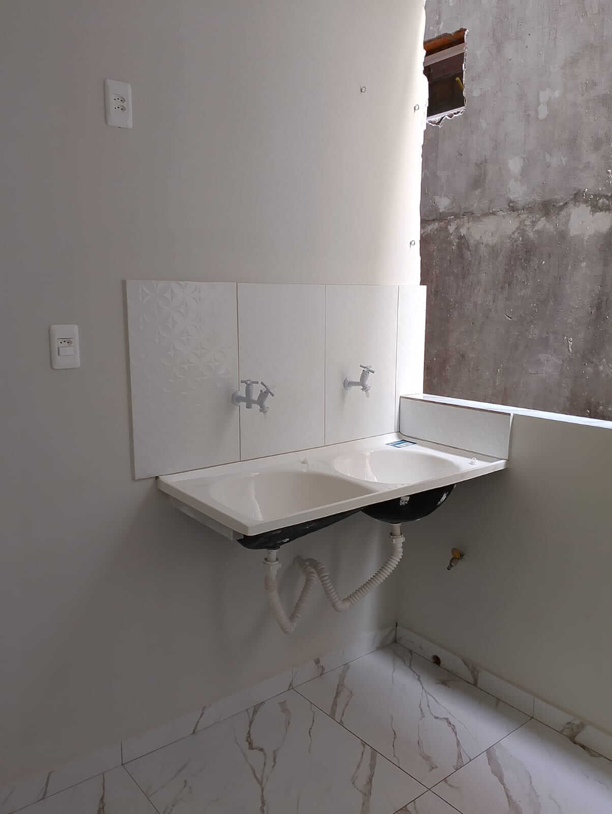 Casa na Gamboa do Morro - 4 Quartos - ótima localização - Foto 3