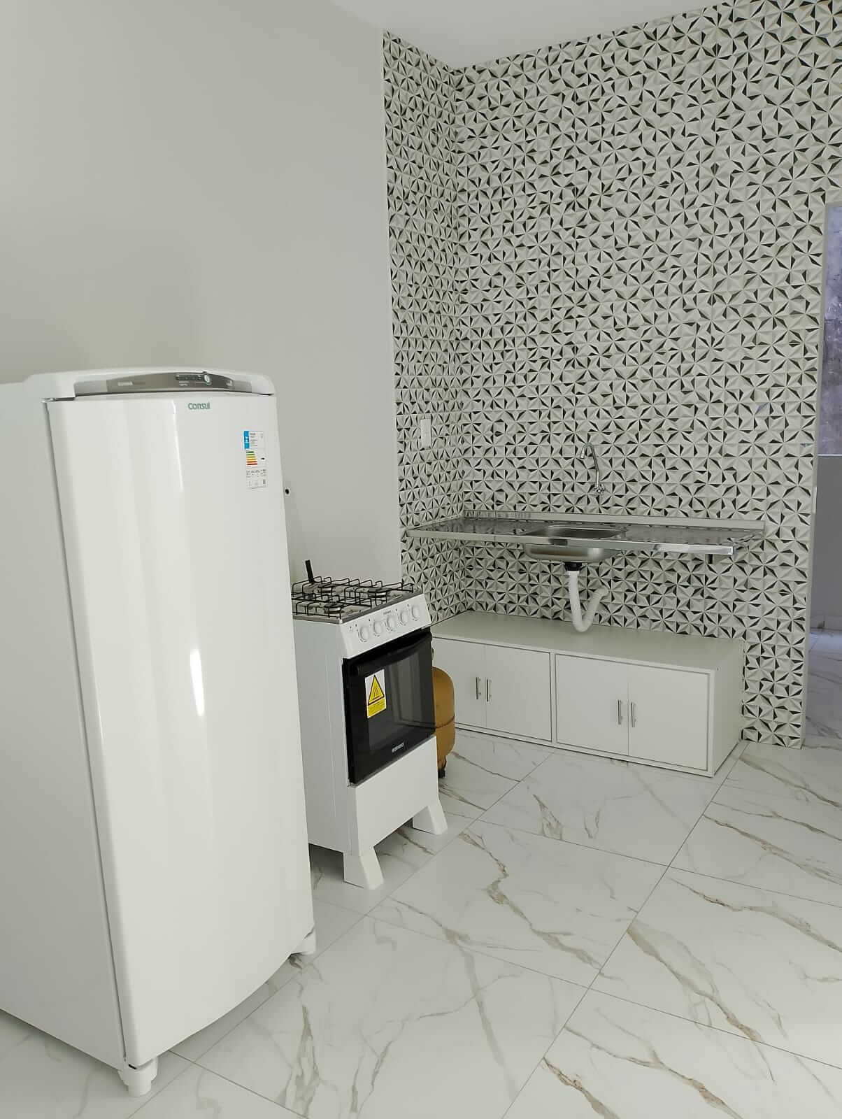 Casa na Gamboa do Morro - 4 Quartos - ótima localização - Foto 9